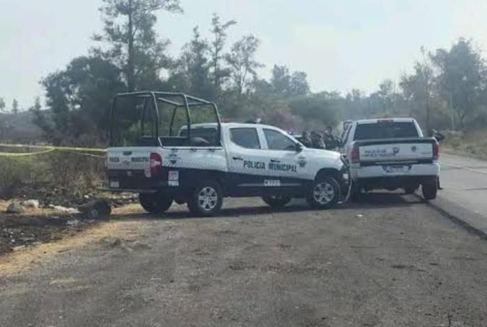 Identifican cu3rpos del doble hom1cidio en carretera de Zinapécuaro
