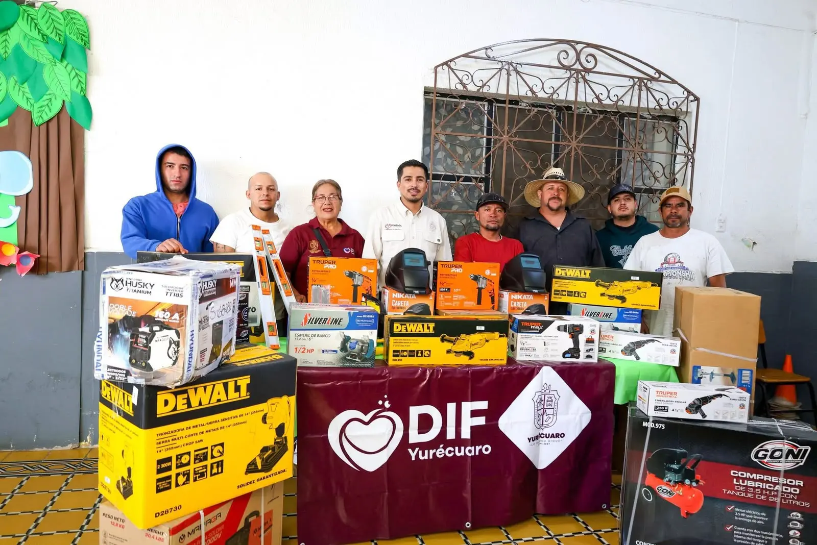 Impulsa Moisés Navarro el desarrollo económico de familias emprendedoras de Yurécuaro