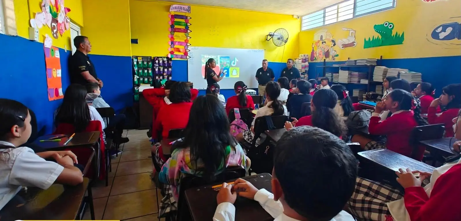 Impulsan en Los Reyes acciones para prevenir el ciberbullying y la violencia en las escuelas, es una prioridad de la administración: Humberto Jiménez Solís
