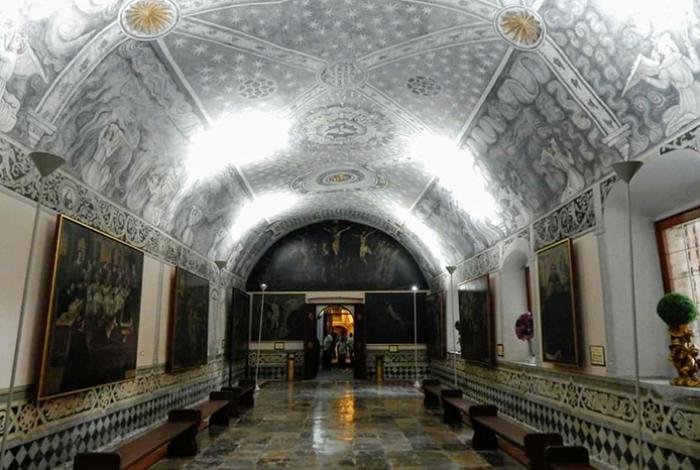 INAH debe determinar si hubo daño a la Pinacoteca de San Agustín tras sesión de fotos