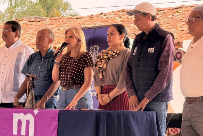 Inaugura Sefeco el 1er Encuentro de Moleras Tradicionales en Capula