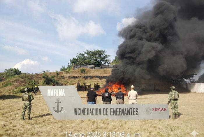 Incin3ran más de dos toneladas de coc4ína en LC