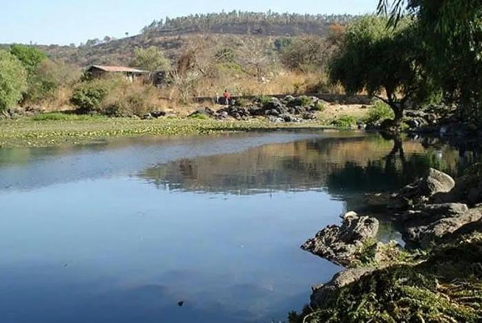 Indaga Conagua posible “huachicol” de agua en La Mintzita, Morelia