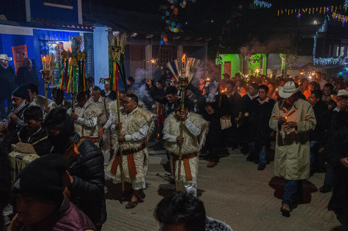 Indígenas del sur de México celebran Navidad con un culto a la agricultura y naturaleza