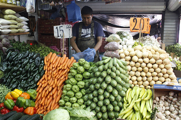 Inflación baja al 3,69 % en la primera mitad de enero, el menor nivel en 4 años