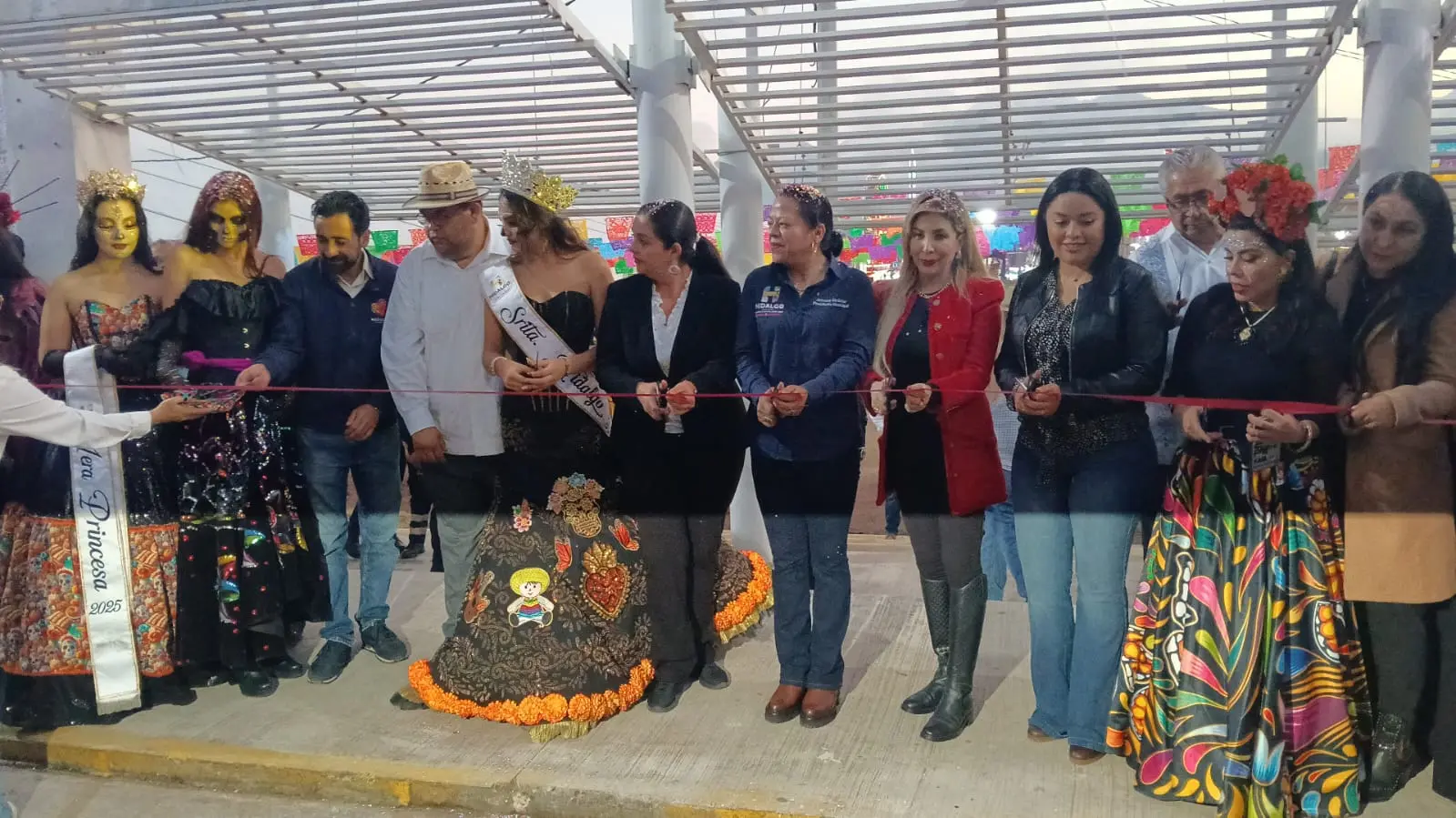 Inicia caravana de Inauguración de la tradicional Feria Regional de todos los Santos 2025