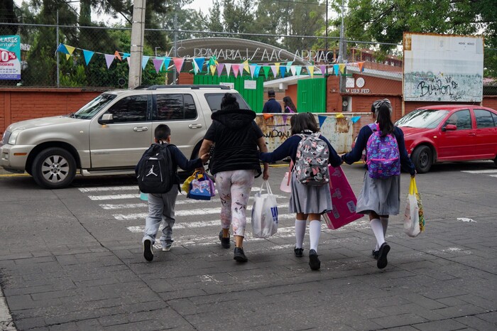 Inicia el ciclo escolar casi un millón de alumnos