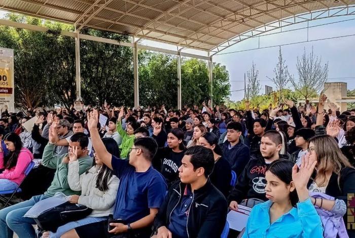 Inician este lunes asambleas informativas de la nueva Beca Gertrudis Bocanegra, dentro del Plan Michoacán