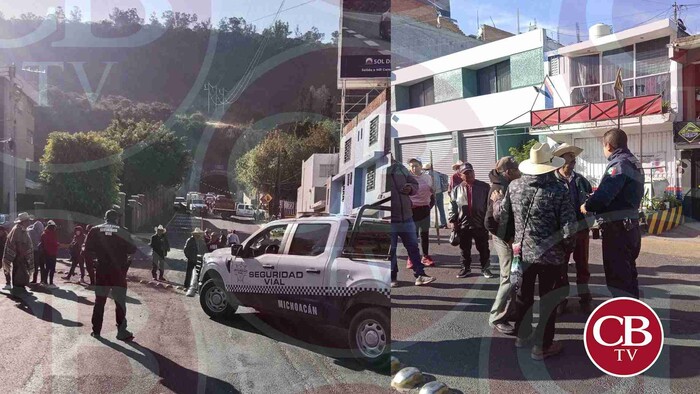 Inician los bloqueos carreteros en Michoacán