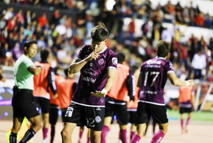 ¡Inoperantes! Atlético Morelia es goleado 3-0 en la Ida de los Cuartos de Final por Mineros de Zacatecas