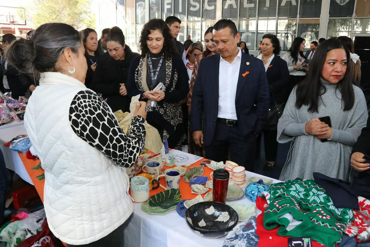 Instala FGE Mercadita Naranja del Centro de Justicia Integral para las Mujeres
