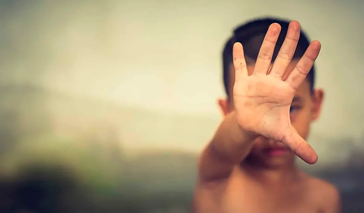 Investigan a mujer de 36 años por plan para vender a su nieto en Argentina