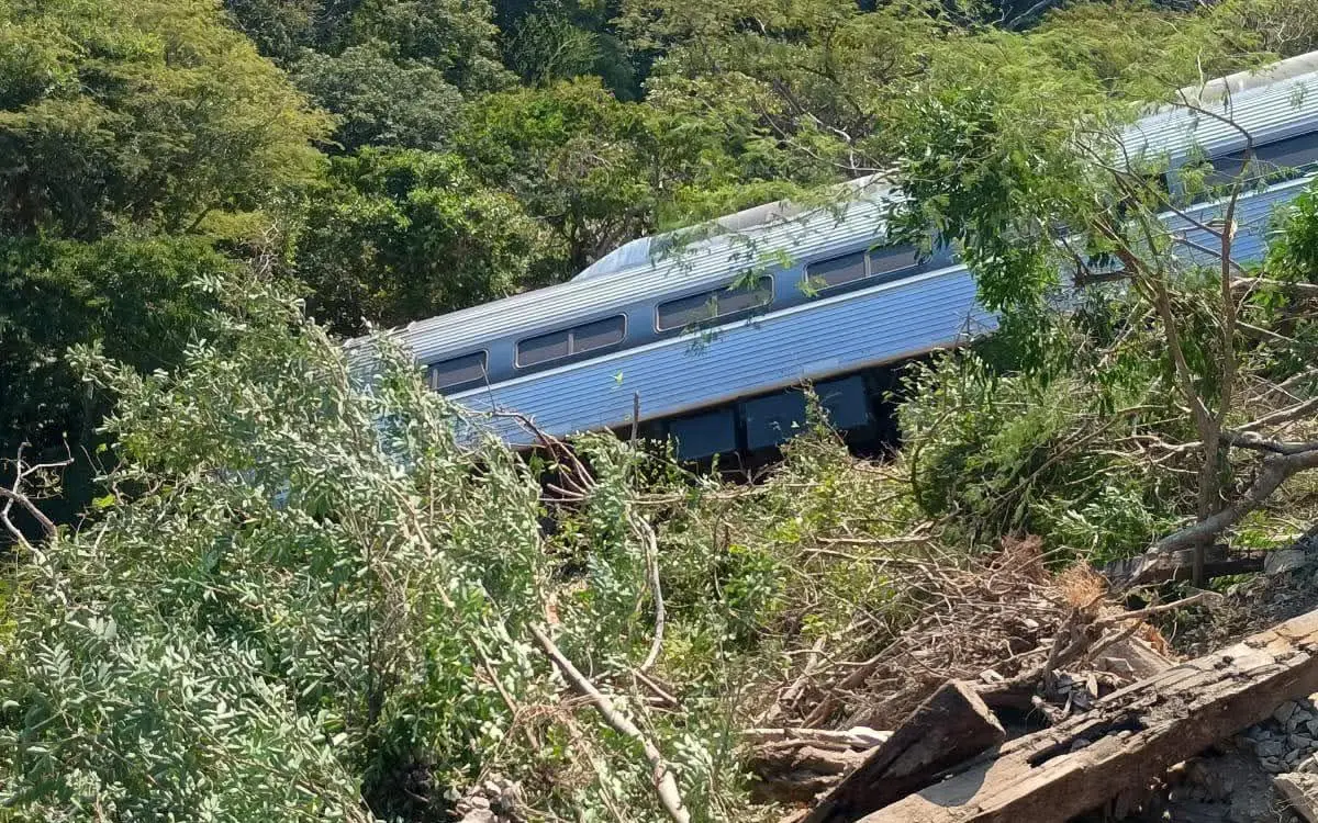 Investigan al operador del Tren Interoceánico tras el descarrilamiento en Oaxaca