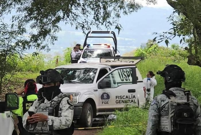 Investigan el hallazgo de tres personas sin vida con impactos de arma de fuego en Jacona