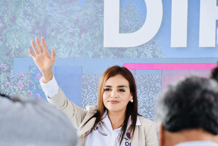 Invita Grecia Quiroz al Tianguis Artesanal de Domingo de Ramos en Uruapan