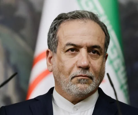 Irán responde que EU no le solicitó dejar de enriquecer uranio