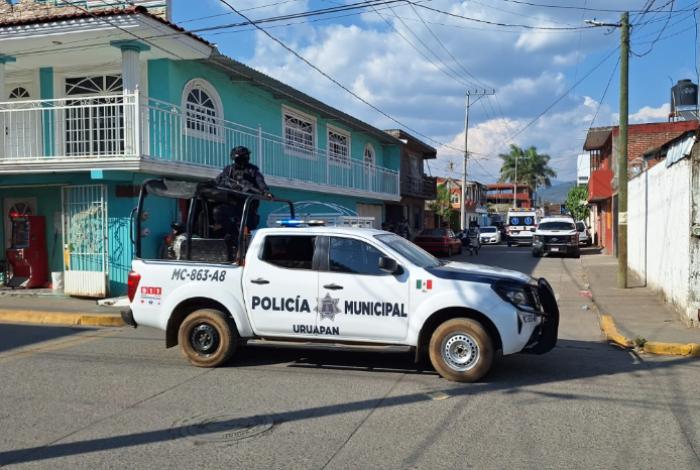 Irrumpen en vivienda y matan a tiros a un hombre en Los Laureles de Uruapan