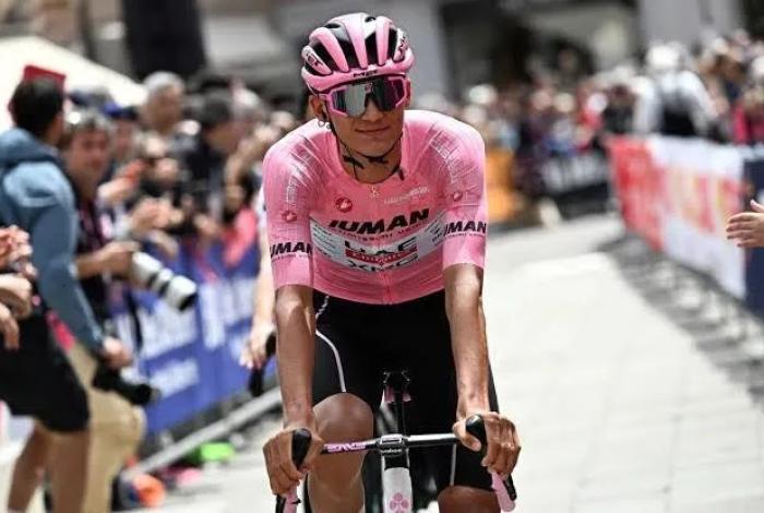 Isaac del Toro aumenta su ventaja en el Giro de Italia