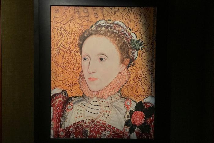 Isabel I: La "Reina Virgen" y su poder a través del arte en Londres