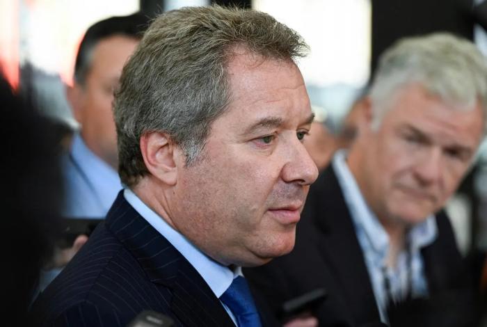 Jeffrey Lichtman, abogado de Ovidio Guzmán López, critica a Claudia Sheinbaum en redes