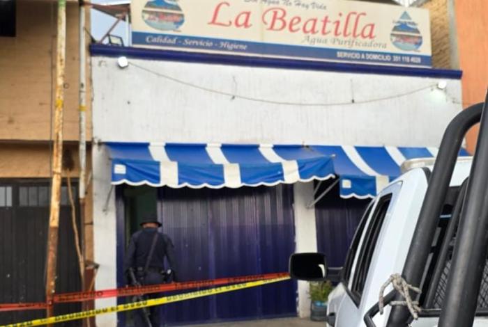 Joven es as3sinado de varios tiros en purificadora de agua, en Zamora