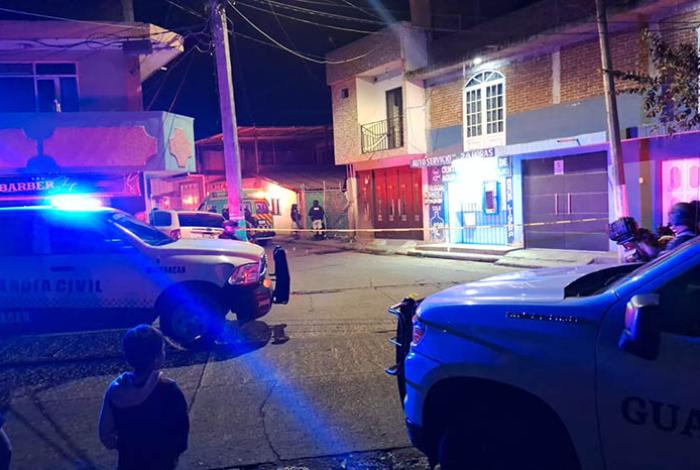 Joven es asesinado a balazos en un domicilio, al oriente de Uruapan