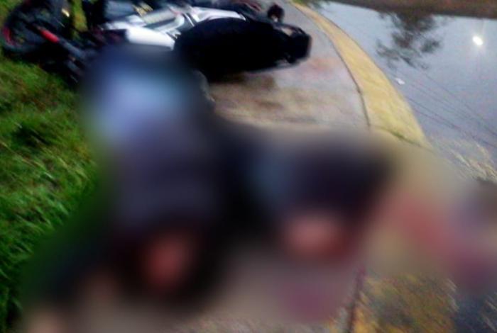 Jóvenes de entre 18 y 22 años  fueron asesinados a balazos cuando viajaban en motocicleta; ocurrió en fraccionamiento de Zamora