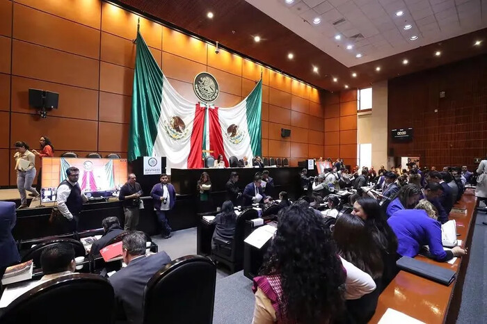 Jueces emiten suspensiones contra reforma judicial en México