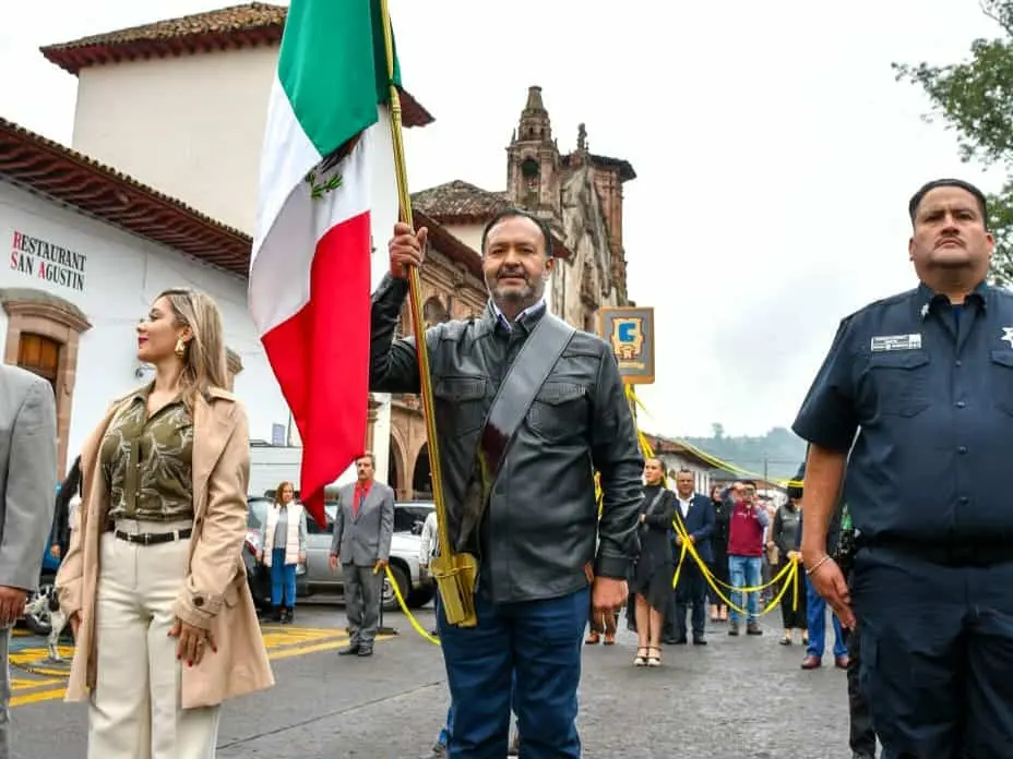 Julio Arreola Encabeza el Inicio de las Fiestas Patrias 2025 en Pátzcuaro