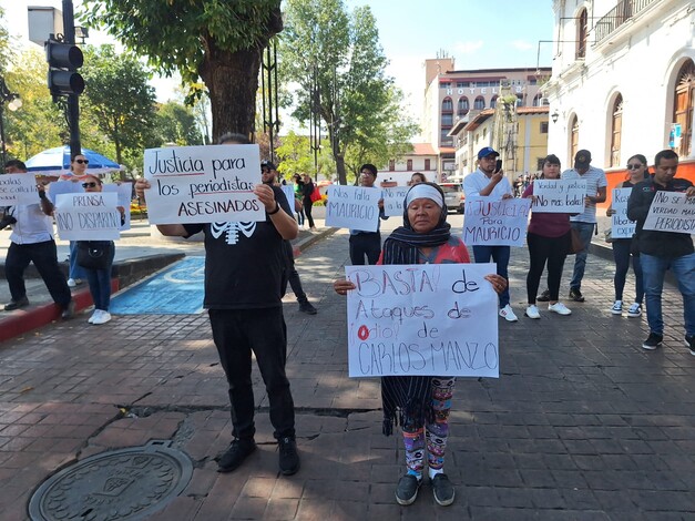 Justicia para Mauricio y un alto al discurso de odio de Carlos Manzo, piden periodistas