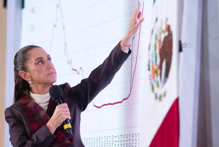 Justifica Sheinbaum cambio de terrorismo a delincuencia organizada en la investigación de la explosión en Coahuayana, Michoacán
