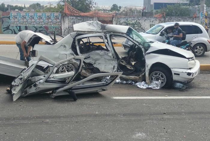 Él, de 49, y su hija, 25 años de edad: ya identificaron a víctimas del choque frente a Villas del Pedregal