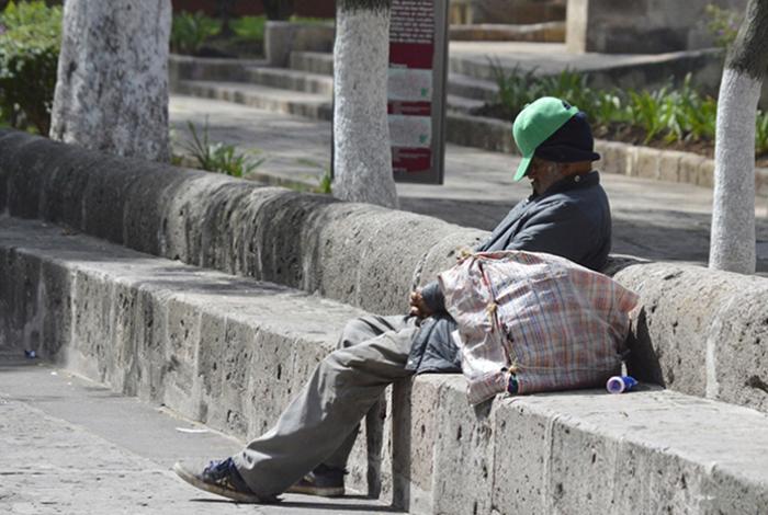 La brecha se ensancha: El 1% más rico de México gana 442 veces más que el 10% más pobre