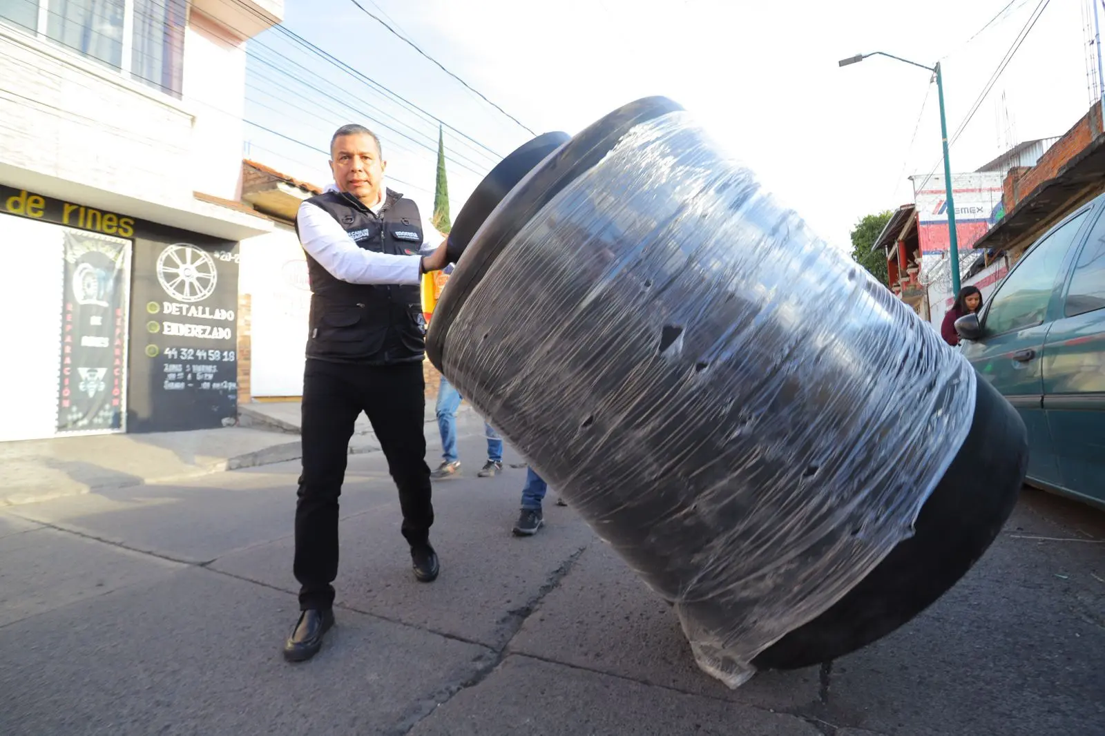 La seguridad se construye atendiendo las carencias de las familias: Barragán