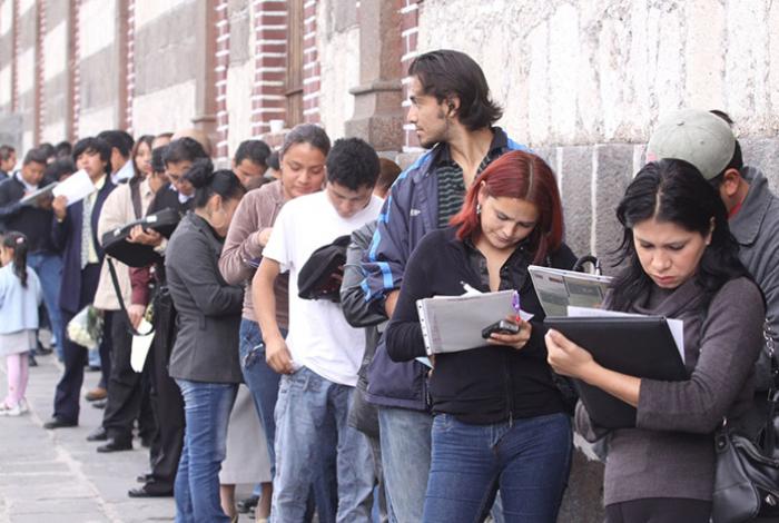 La tasa de desempleo en México llega al 2.4 % en diciembre, según datos del INEGI