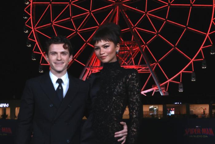 La telaraña de Tom Holland y Zendaya atrapa a los aficionados de Spider-Man en México