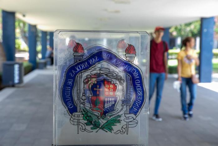 La UMSNH entrega la lista de personal emergente al Juzgado Segundo