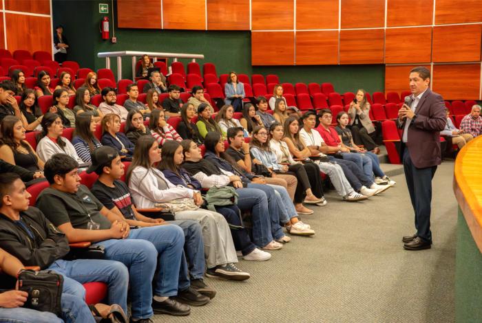 Las personas juzgadoras debemos ser un ejemplo social: Hugo Gama