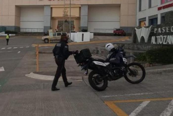 Le rob4n 550 mil pesos a una mujer en banco de Altozano