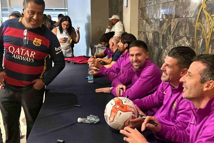 Leyendas del futbol internacional promueven las bellezas de Michoacán: Sectur