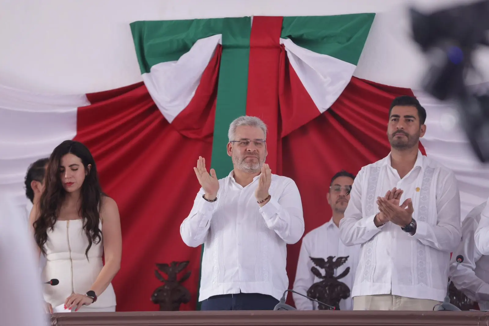 Libertad de Expresión por el retiro de diputados de la Sesión Solemne en Apatzingán, afirma gobernador