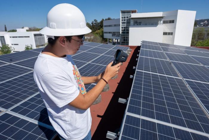 Licenciatura en Ingeniería Electricista de la UMSNH obtiene acreditación del CACEI