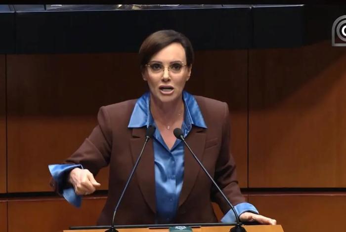 Lilly Téllez critica a Noroña “A ver tú, idiota, llora por Carlos Manzo”