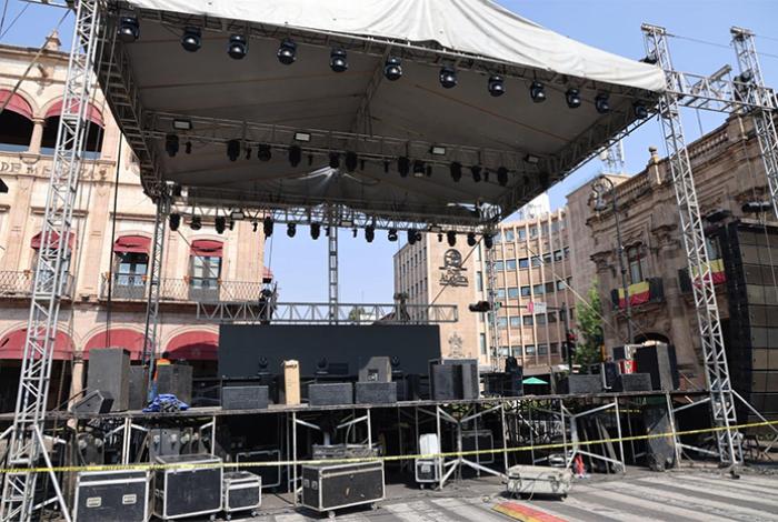 Listo, el escenario para el concierto gratuito por el 484 Aniversario de Morelia