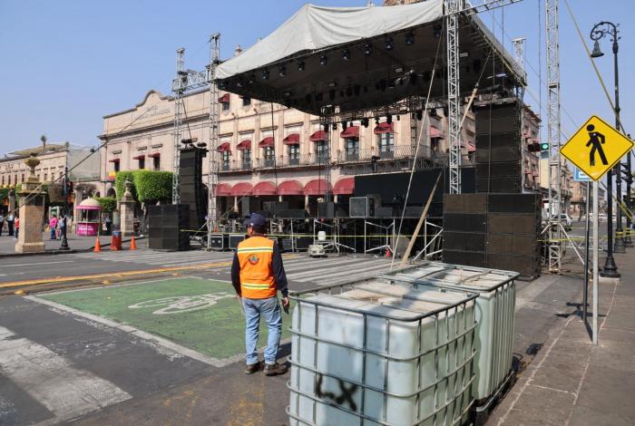 Listo, escenario para gran concierto gratuito por 484 Aniversario de Morelia