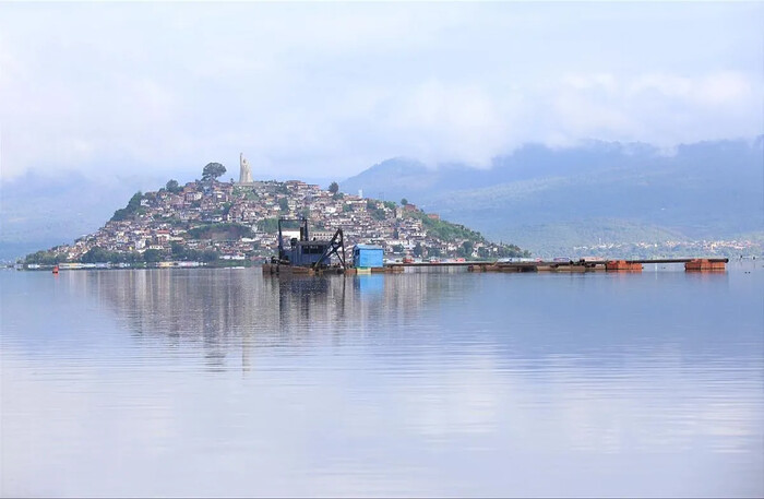 Listos en el lago de Pátzcuaro para recibir al turismo por Noche de Muertos: Compesca