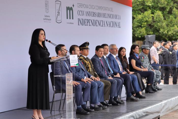 Llama Gladyz Butanda a honrar legado de heroínas y héroes independentistas