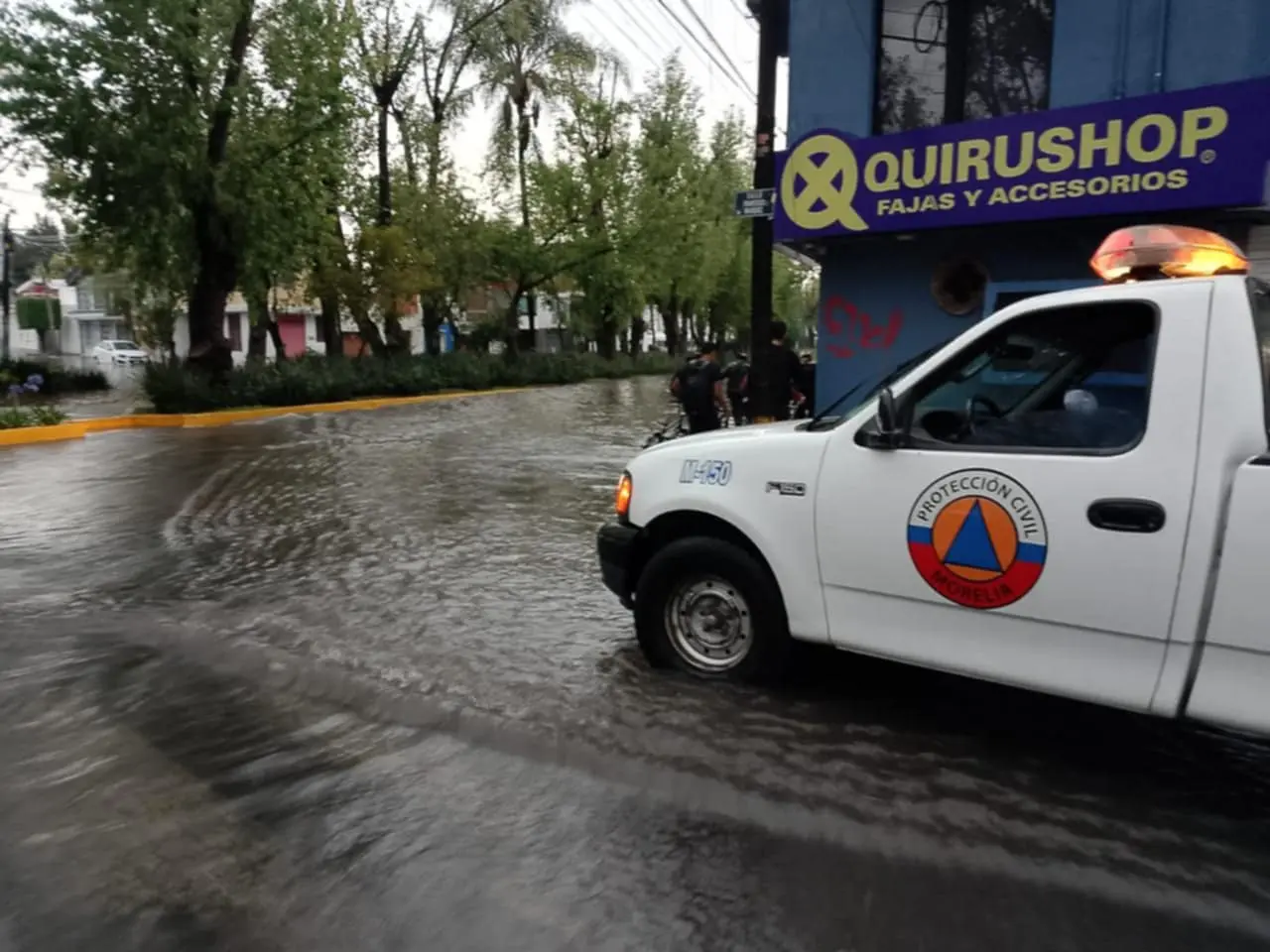 Llama Protección Civil y Bomberos de Morelia a estar preparados por lluvias