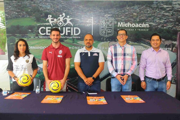 Llega a Morelia Valencia CF Soccer Camp