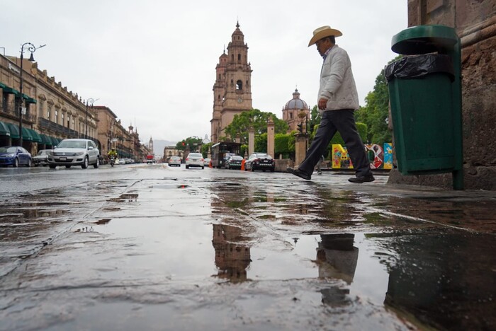 Lluvias fuertes y hasta 35°C le esperan a Michoacán este miércoles